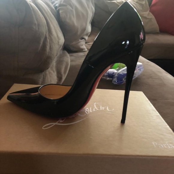 SOLD.Authentic!! Christian louboutin - Picture 1 of 8